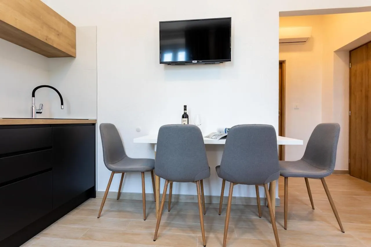 Apartments San Leopoldo Crikvenica 0*,  Croatia