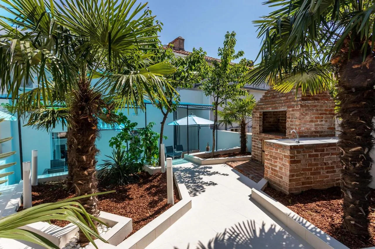 Apartments San Leopoldo Crikvenica 0*,